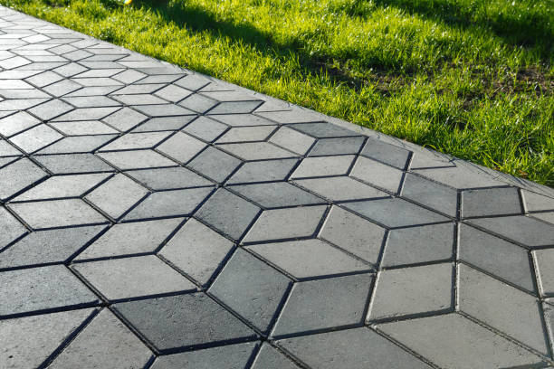 Best Affordable Driveway Paving  in Boulevard Park, WA
